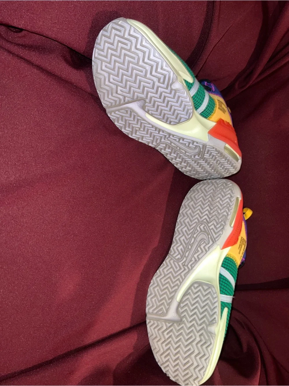 Nike LeBron witness Vll multicolor shoes size 13